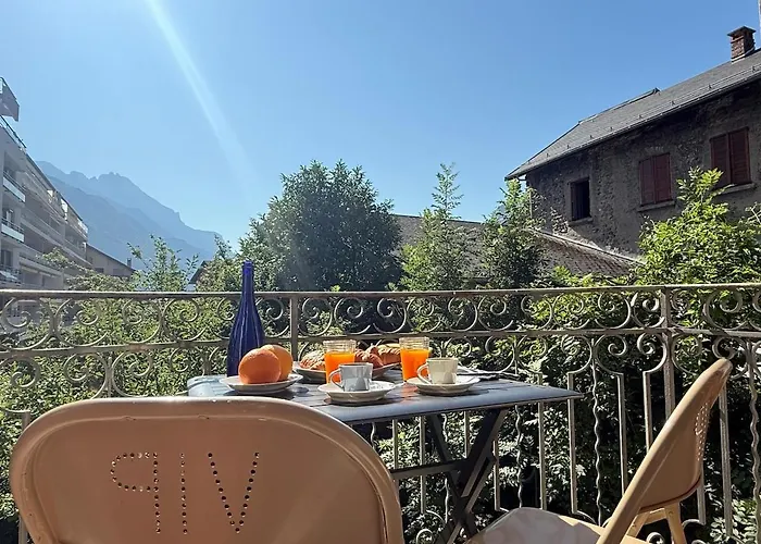 Le Cathedral Hyper Centre Parking Balcon * Saint-Jean-de-Maurienne